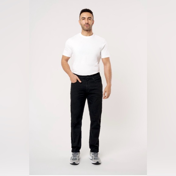 Old Navy Black Straight Jeans Relaxed Slim - Picture 1 of 4